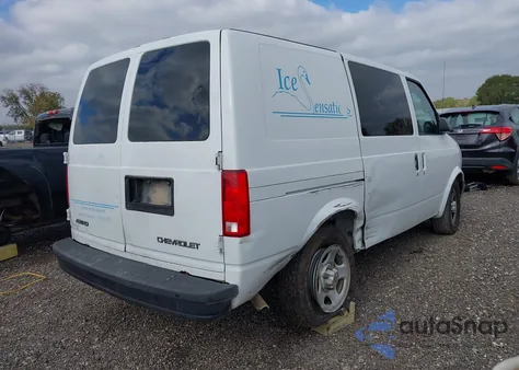 2003 Chevrolet Astro from USA, damaged, VIN 1GCDM19XX3B141453